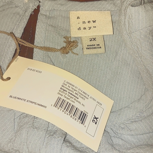 A New Day Crop Top - Target - Picture 4 of 6